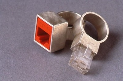 Inilah 5 Cincin Kawin Super Unik Yang Ada Di Dunia, Berniat Memilikinya? Inilah 5 Cincin Kawin Super Unik Yang Ada Di Dunia, Berniat Memilikinya?