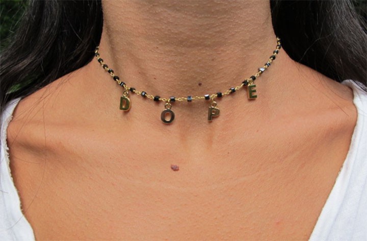 3 Model Kalung Liontin yang Sesuai Bentuk Wajah 3 Model Kalung Liontin yang Sesuai Bentuk Wajah