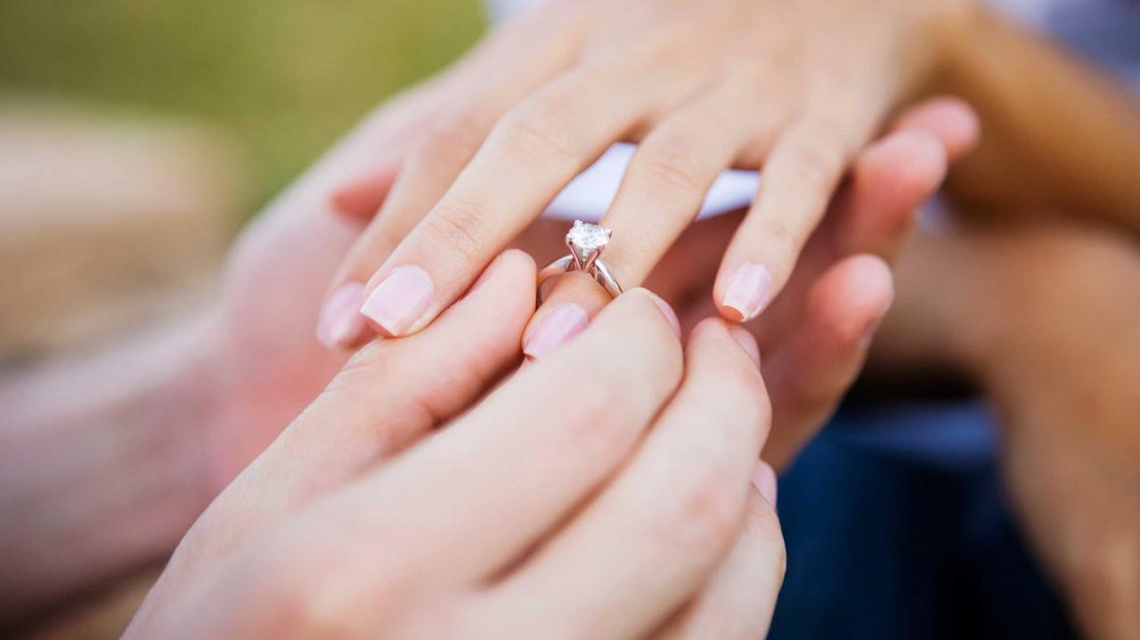 4 Hal Penting Saat Memilih Cincin Kawin