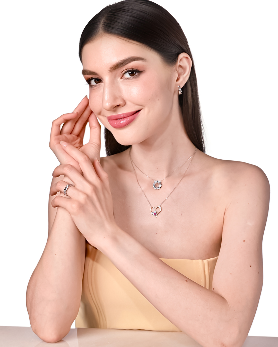 4 Rekomendasi Kalung Berlian Wanita yang Cocok untuk Nyatakan Cinta Tanpa Kata rekomendasi kalung berlian wanita, rekomendasi kalung, kalung berlian, kalung berlian asli,