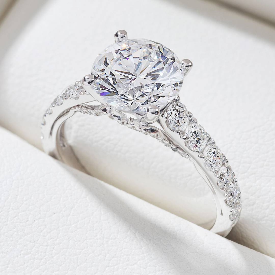 5 Tips Membeli Cincin Berlian Murah Berkualitas, Pemula Wajib Coba! cincin berlian murah, berlian murah, berlian murah asli, cincin berlian,