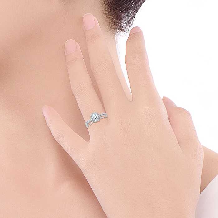 Diamond Ladies Ring CWF0980