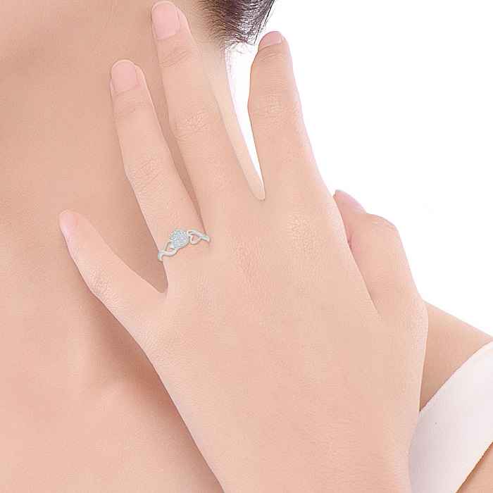 Diamond Ladies Ring IW00041