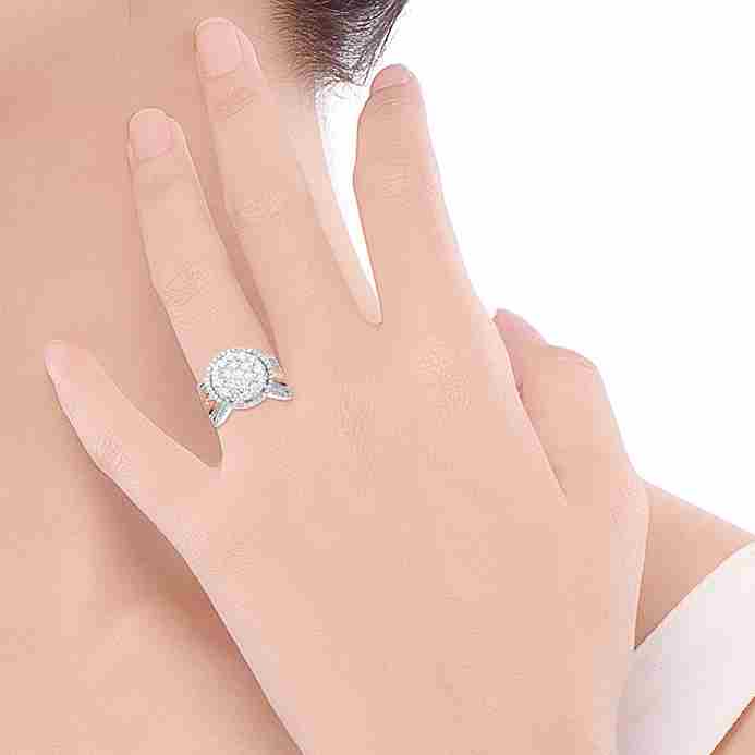 Diamond Ladies Ring R17207