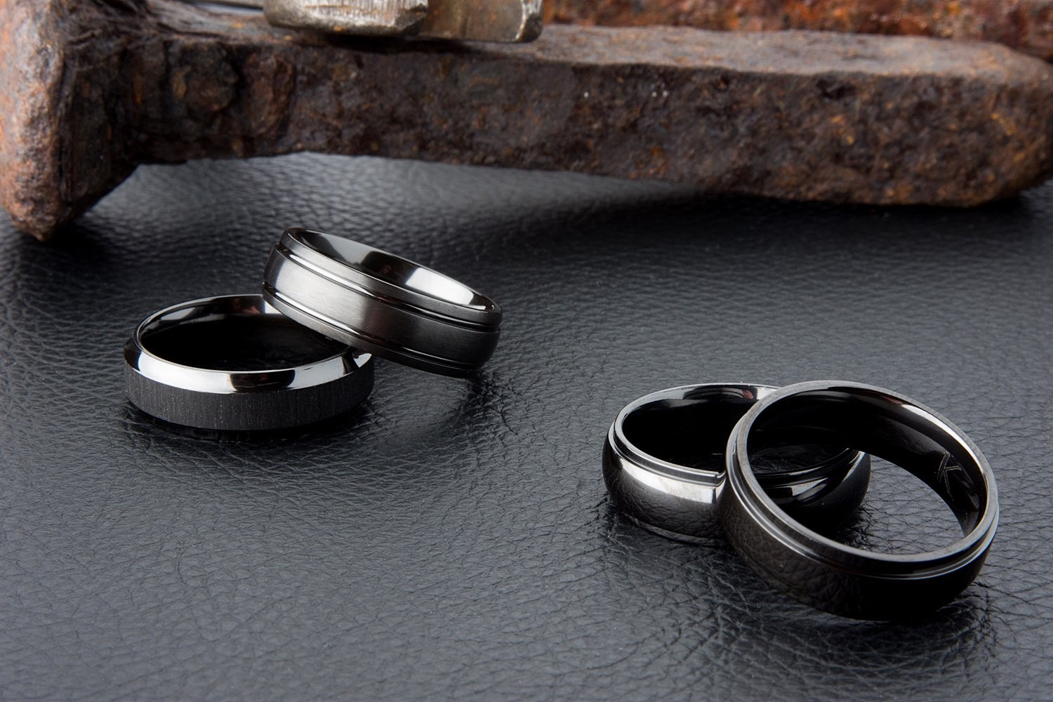 Bahan Dasar Cincin Tunangan yang Mewah, Tapi Murah Meriah