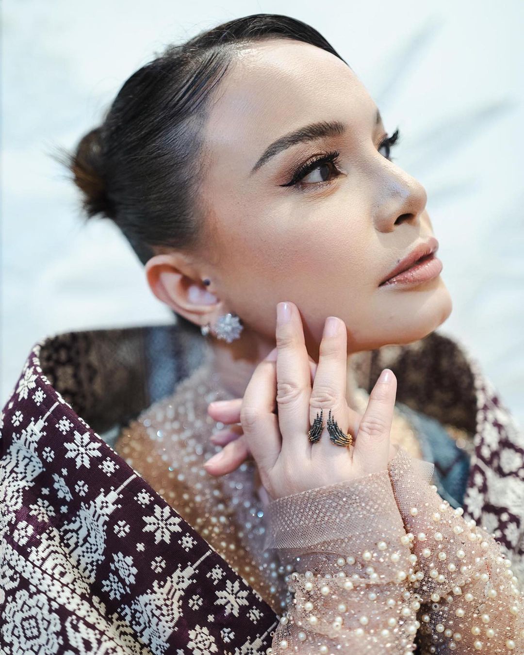 berlian hitam, berlian hitam asli, harga berlian hitam, harga berlian hitam per karat, cincin berlian hitam, 