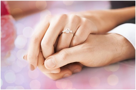 Cara Memilih Cincin Pertunangan, Menurut Jeweler Favorit Instagram, Stephanie Gottlieb (Part 2) Cara Memilih Cincin Pertunangan, Menurut Jeweler Favorit Instagram, Stephanie Gottlieb (Part 2)