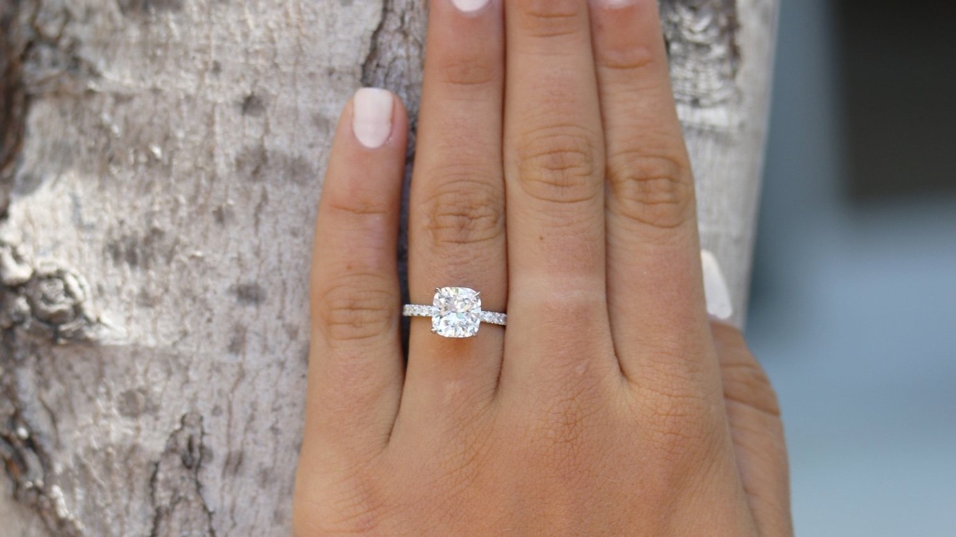 Cincin Kawin Unik Buat Momen Pernikahan Makin Bermakna