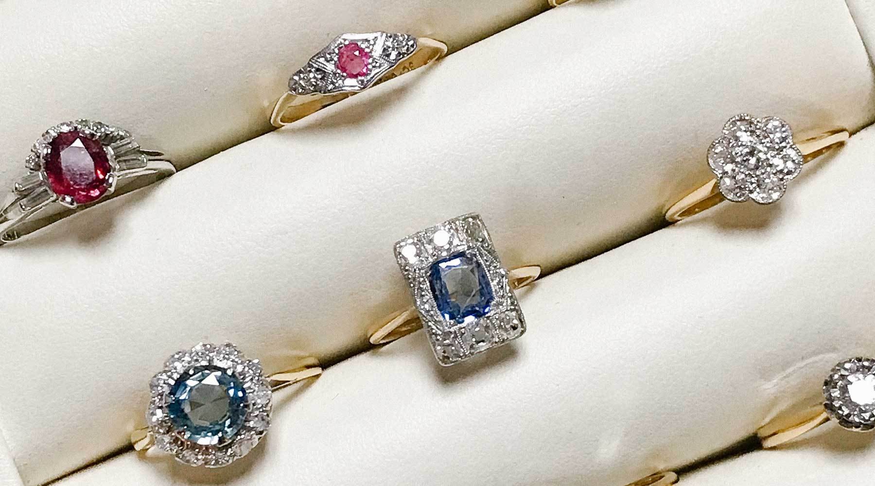 Cincin Tunangan Baru Vs Vintage Cincin Tunangan Baru Vs Vintage
