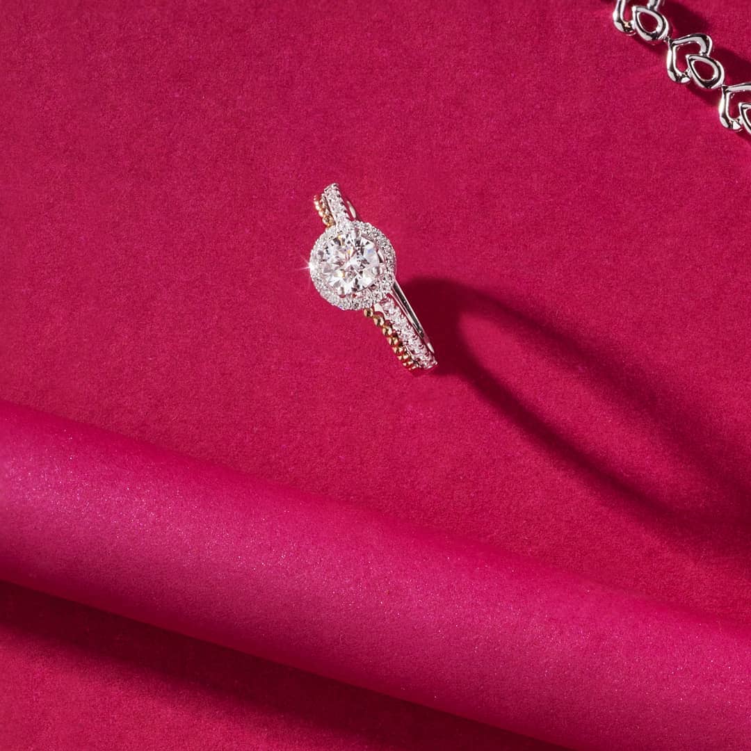 Cincin Tunangan Custom, Membuat Lambang Cinta Satu-satunya di Dunia cincin tunangan custom, custom cincin tunangan,
