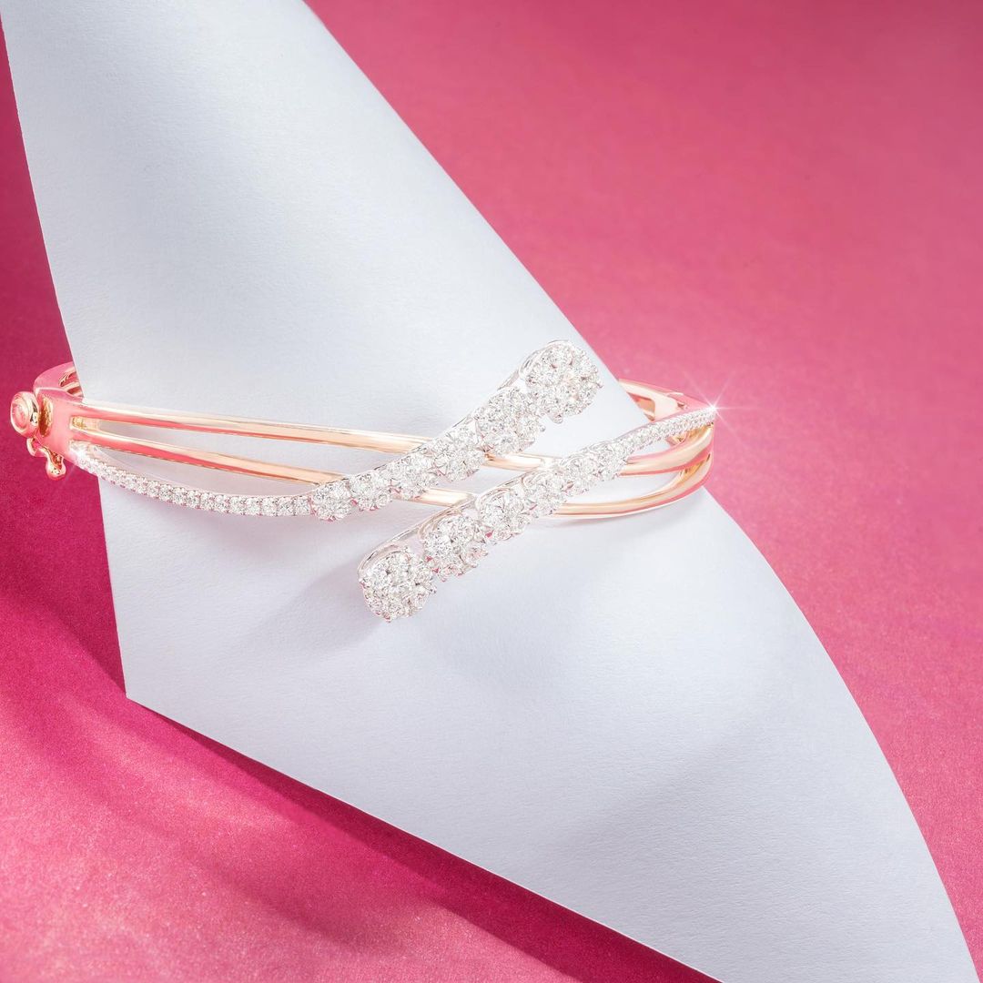 Gelang Rosegold vs Gelang Emas Putih: Mana yang Lebih Stylish? gelang rosegold, gelang emas rose gold, gelang emas putih, emas rosegold, emas rose gold,
