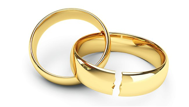 Harga Cincin Pernikahan Yang Mahal Jadi Faktor Umur Pernikahan yang Pendek, Benarkah? Harga Cincin Pernikahan Yang Mahal Jadi Faktor Umur Pernikahan yang Pendek, Benarkah?