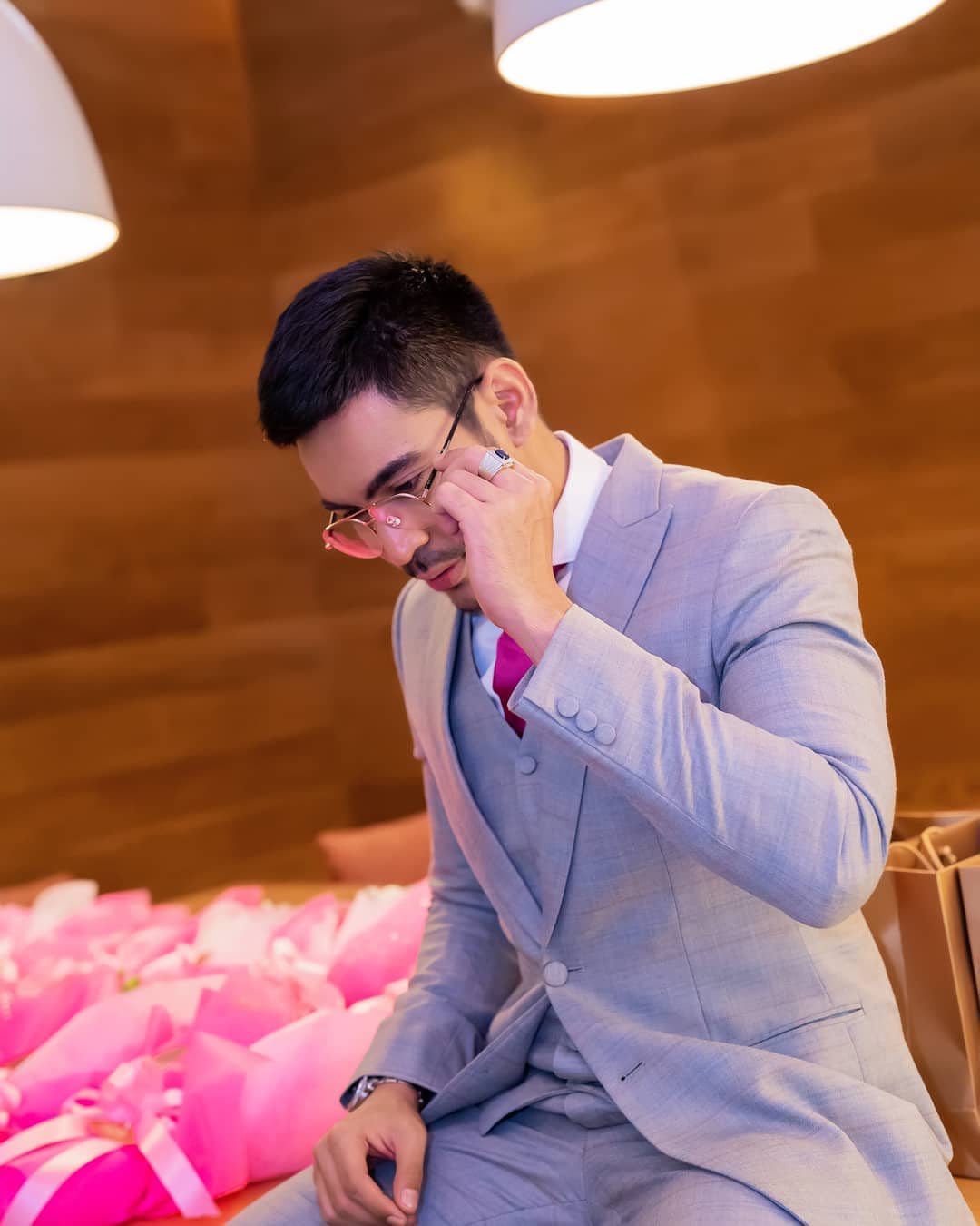 Jangan Sampai Salah Langkah! Ini Cara Mengungkapkan Perasaan ke Pria Cuek cara mengungkapkan perasaan ke pria, cara mengungkapkan perasaan, cara mengungkapkan perasaan kepada pria, cara mengungkapkan perasaan kepada pria cuek, cara mengungkapkan perasaan lewat chat,