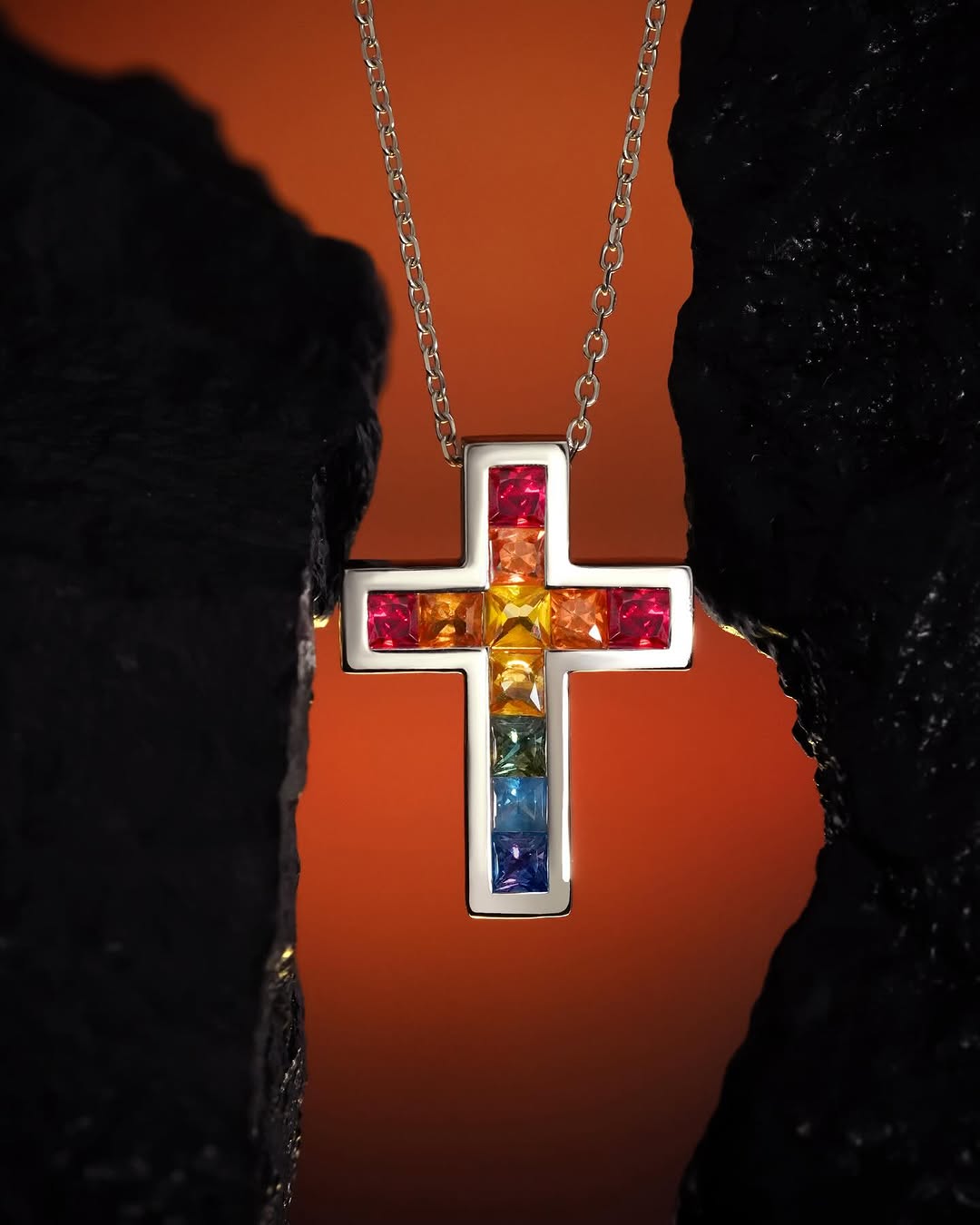 Jenis-Jenis Rantai Kalung yang Kuat untuk Kalung Salib, Manakah Pilihan yang Terbaik? jenis rantai kalung, jenis rantai kalung yang kuat, jenis rantai, jenis rantai kalung emas, jenis jenis rantai kalung, macam macam jenis rantai kalung emas, jenis rantai kalung yang tidak mudah putus,