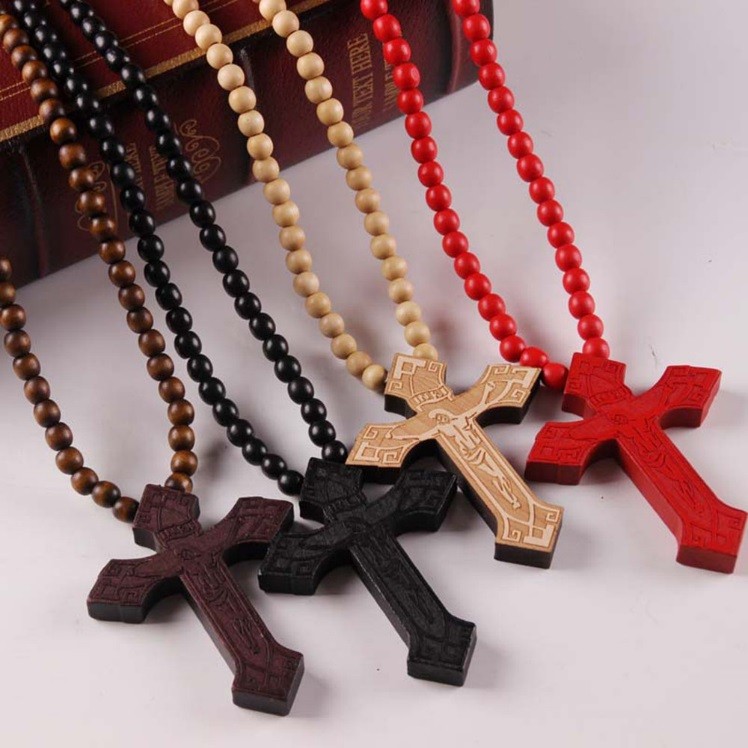 Kalung Salib Bernuansa Tradisional yang Murah nan Menawan