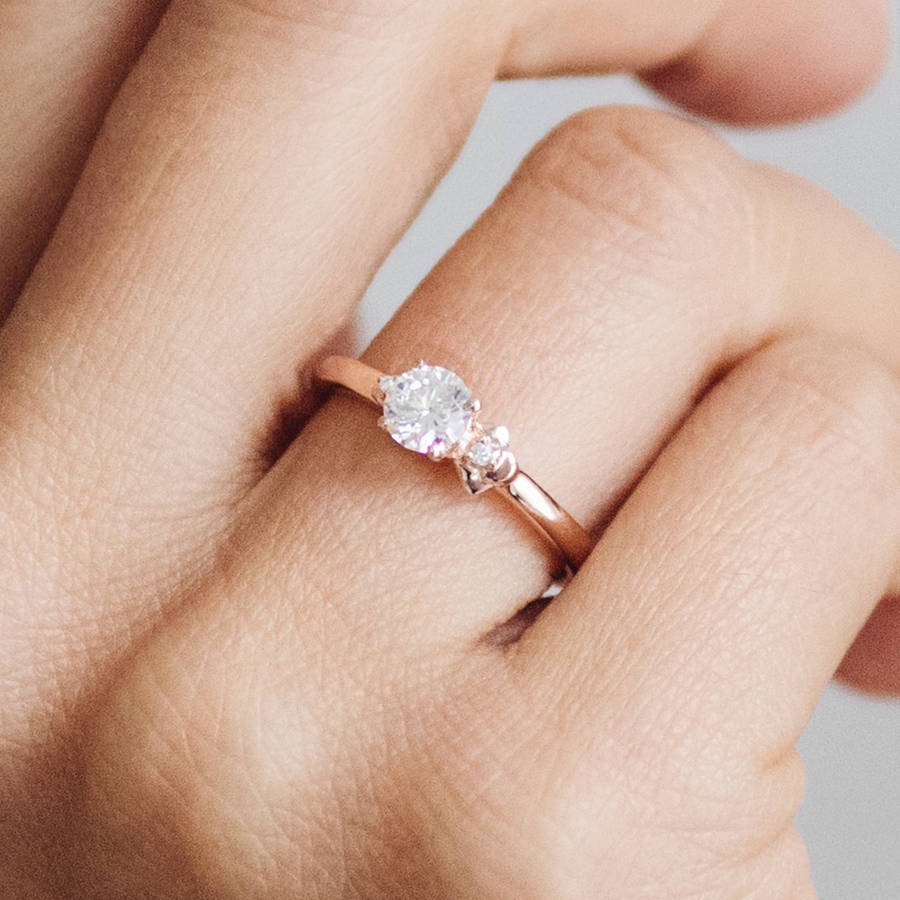 Kenali Bahan Untuk Membuat Cincin Nikah yang Recommended Kenali Bahan Untuk Membuat Cincin Nikah yang Recommended