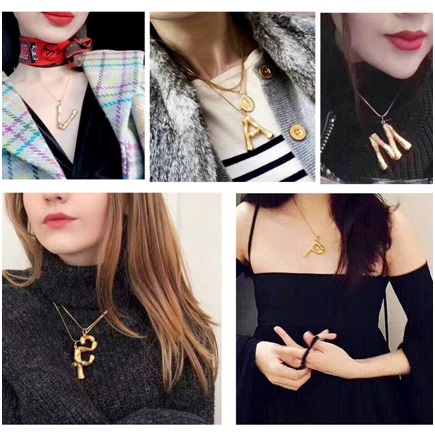 Liontin Huruf, Pilihan Pelengkap Fashion Liontin Huruf, Pilihan Pelengkap Fashion
