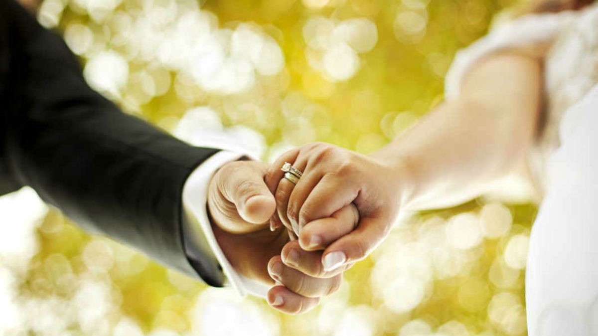 Makna Penggunaan Cincin Kawin Unik pada Pernikahan Anda