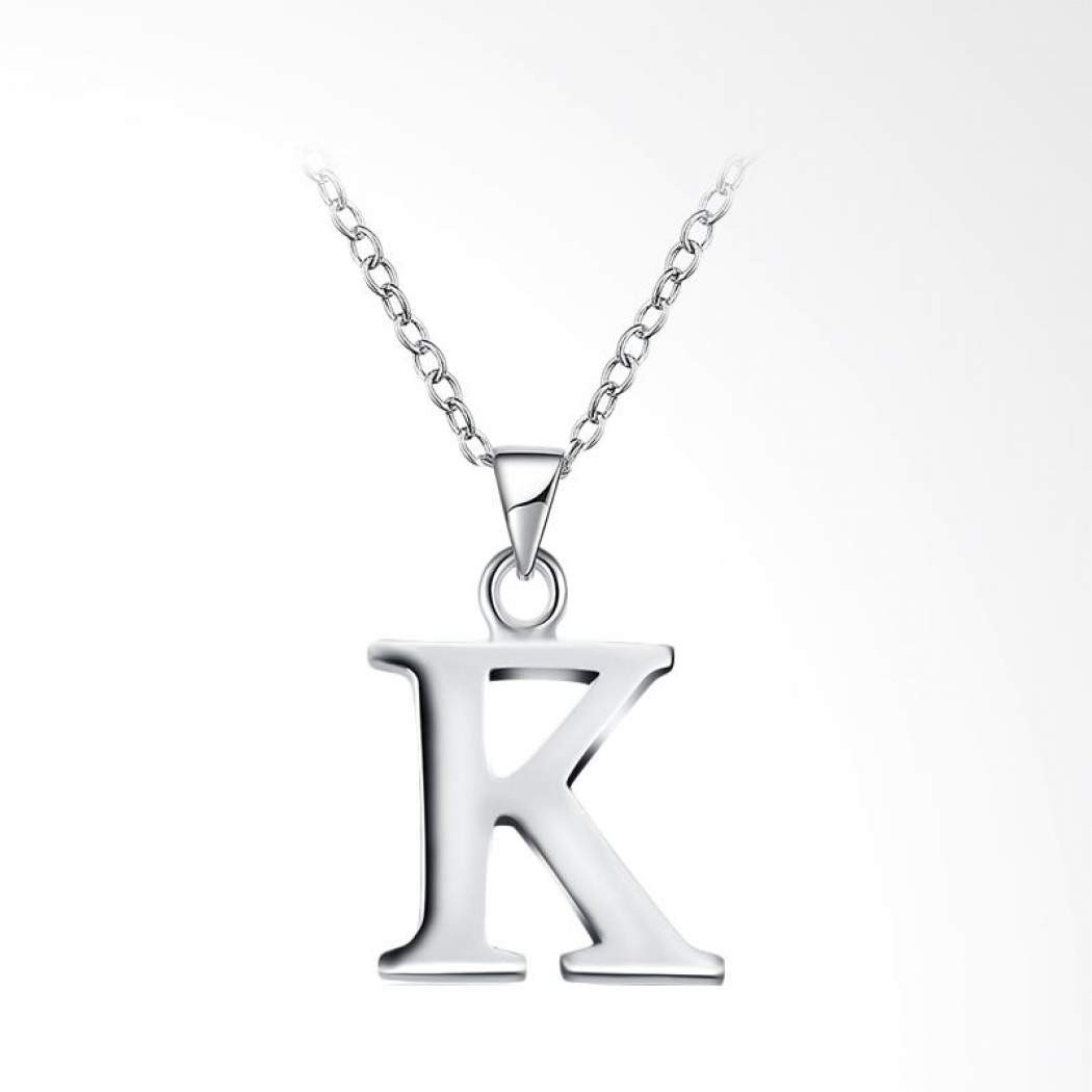 Paladium Sebagai Bahan Perhiasan Liontin Inisial