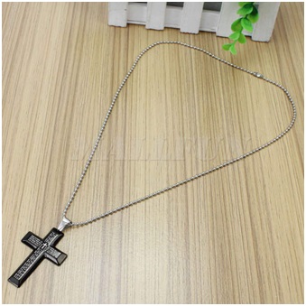 Pemilihan Kalung Salib untuk Pria Pemilihan Kalung Salib untuk Pria