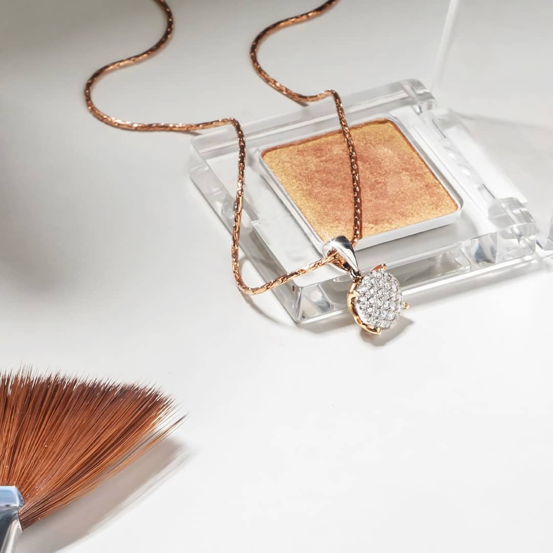Perhiasan Rosegold: Rekomendasi Kalung dan Liontin yang Akan Membuat Passioners Tampil Lebih Menarik perhiasan rosegold, perhiasan rose gold, emas rosegold, kalung rosegold, kalung rose gold, liontin huruf, liontin huruf a, kalung liontin huruf a,