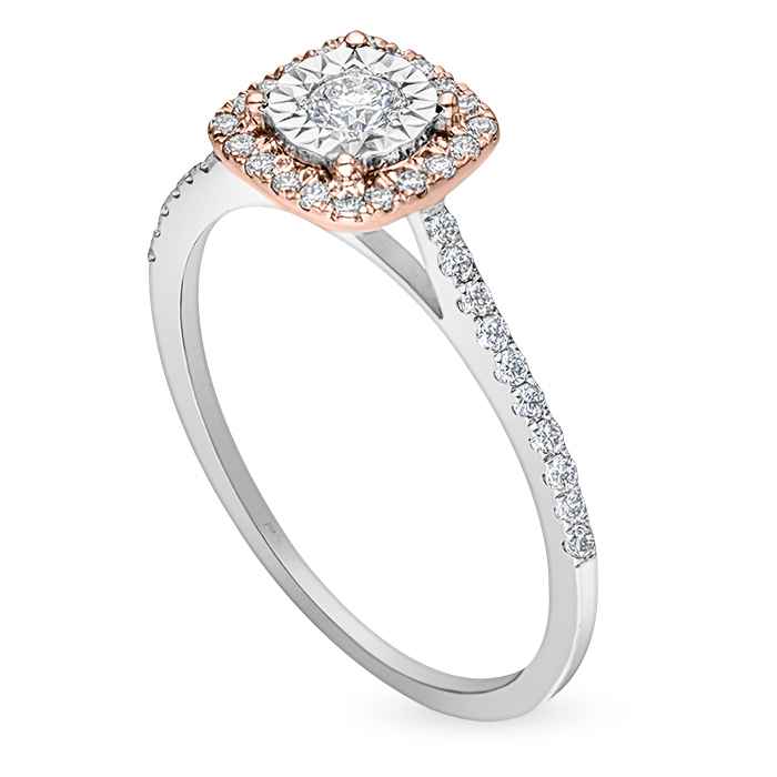 Diamond Ladies Ring CWF2938