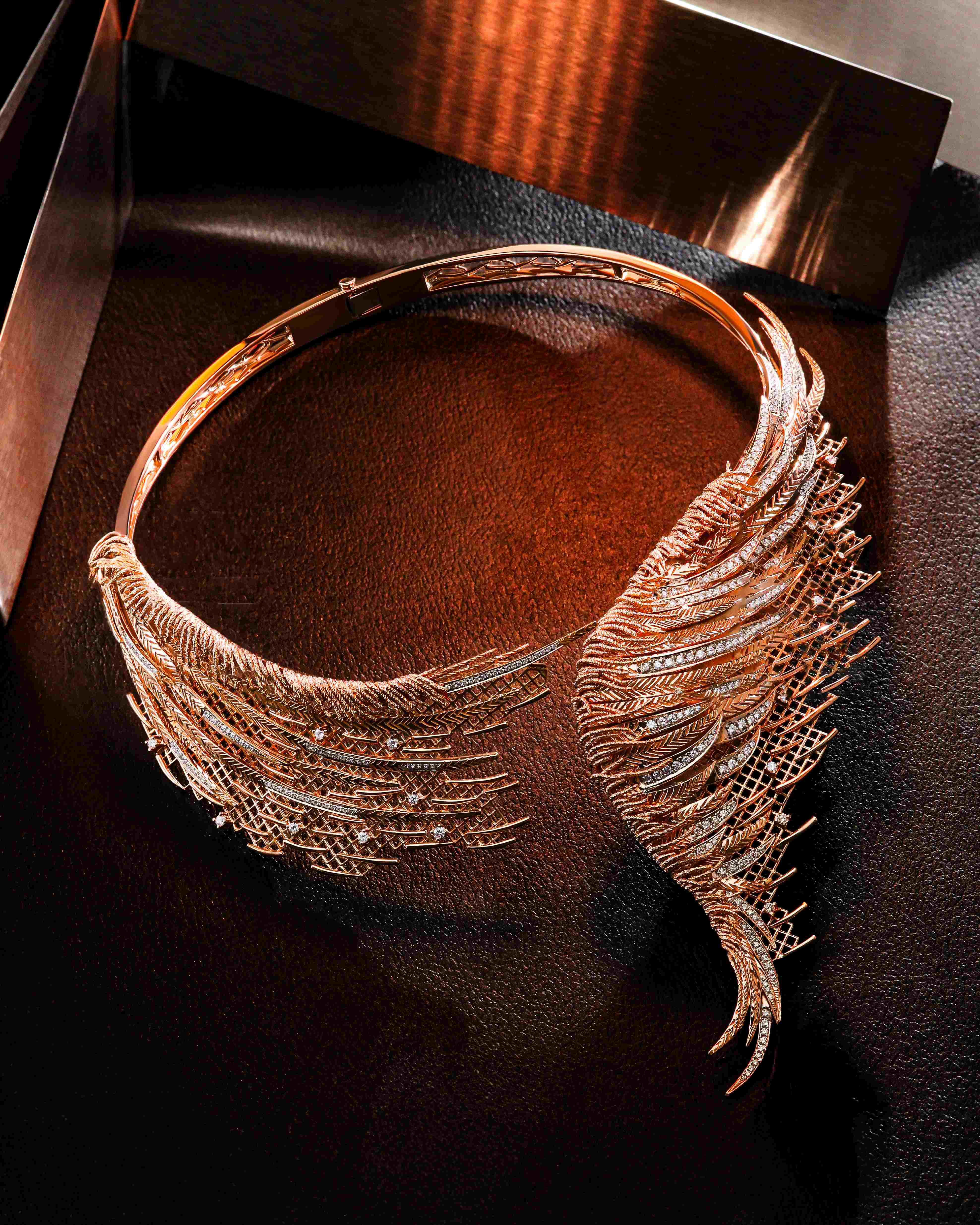 Rekomendasi Model Kalung Berlian Terbaru, Mulai Dari yang Simple Hingga Mewah dan Unik! model kalung berlian terbaru, model kalung berlian, model kalung berlian solitaire,