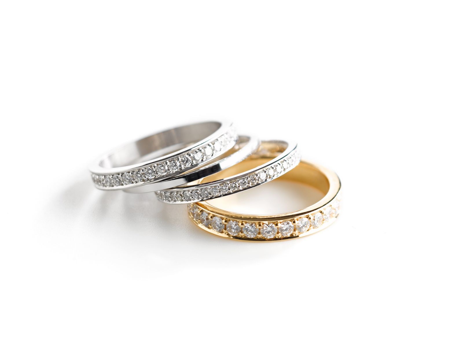 Sebaiknya Pilih Cincin Kawin Bersama Pasangan, Ternyata Ini Alasannya!