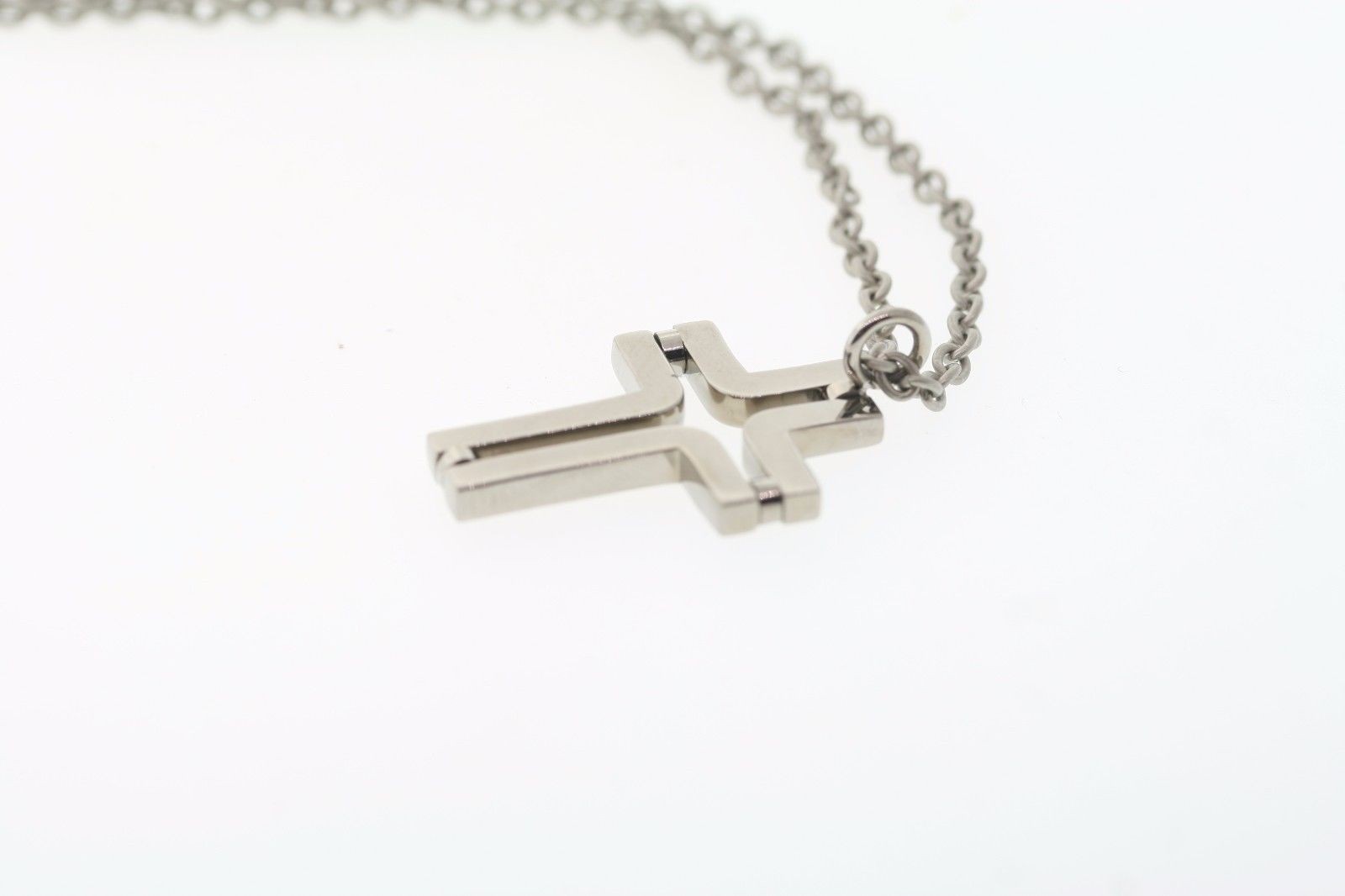 Tips Membeli Kalung Salib Titanium Tips Membeli Kalung Salib Titanium
