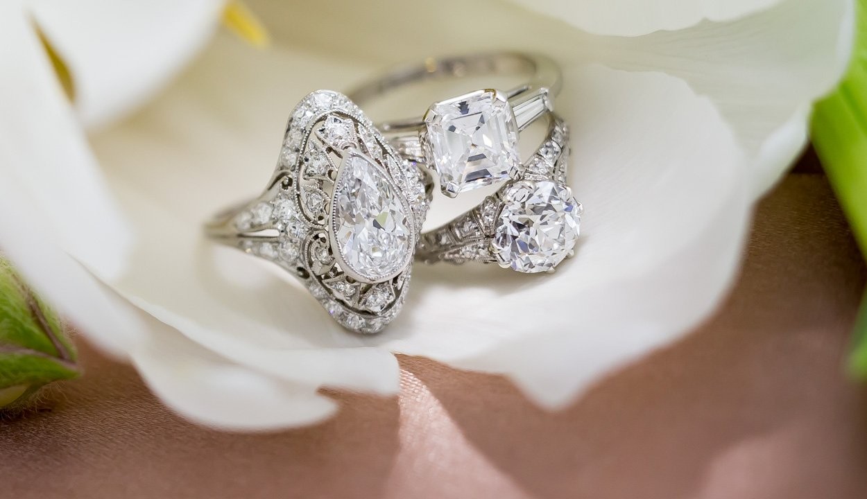 Tren Cincin Pernikahan yang Bisa Anda Gunakan Tren Cincin Pernikahan yang Bisa Anda Gunakan