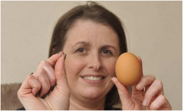 Unik, Seorang Wanita Temukan Sebuah Berlian Di Dalam Telur Rebus Yang Akan Dimakan